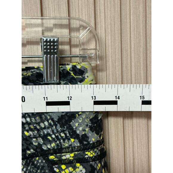 Sweaty Betty Power 7/8 Workout Leggings - Citrus Green Snake Print Size S - Picture 11 of 12